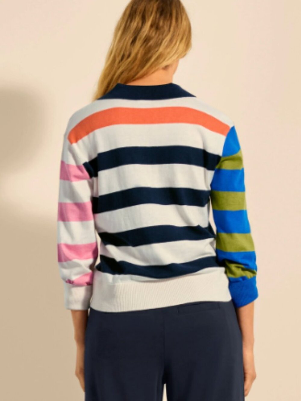 cabi - Rugby Pullover - Medium - Picture 2 of 9